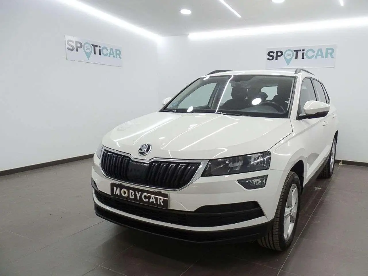 Photo 1 : Skoda Karoq 2021 Petrol