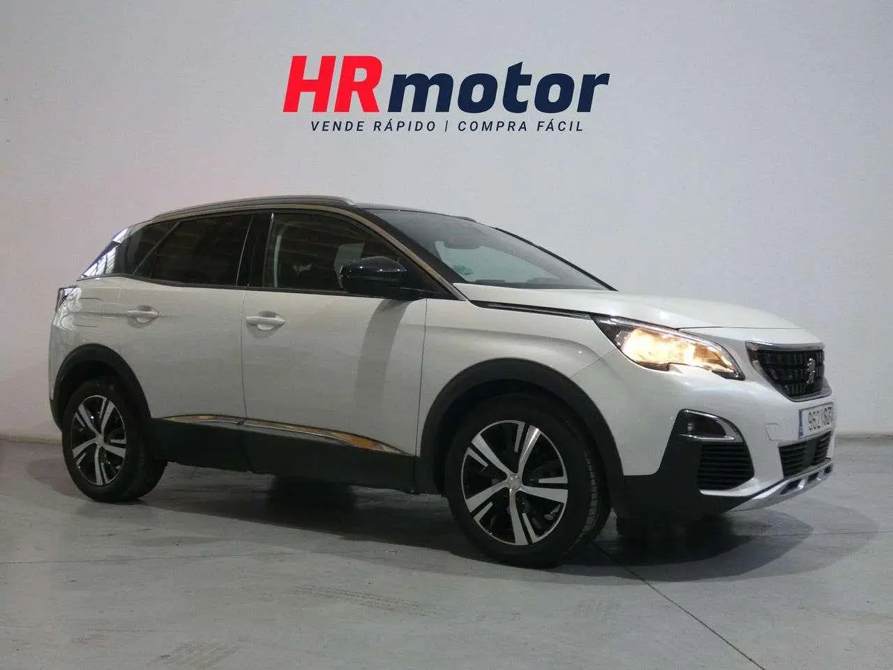 Photo 1 : Peugeot 3008 2019 Petrol