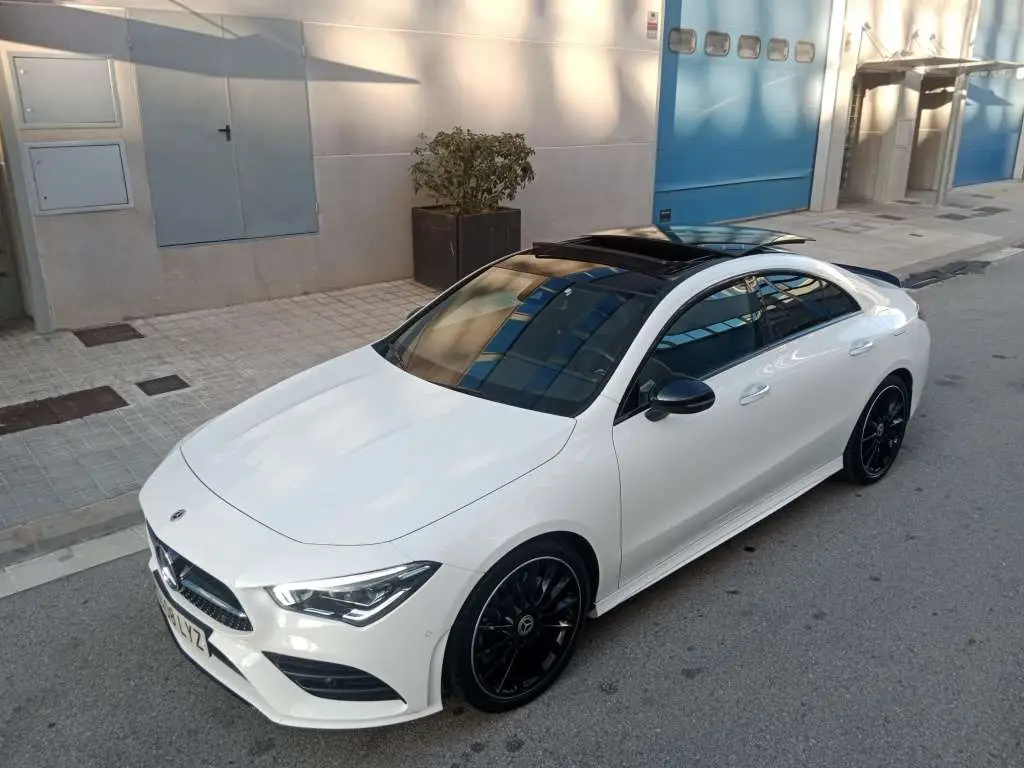 Photo 1 : Mercedes-benz Classe Cla 2022 Petrol