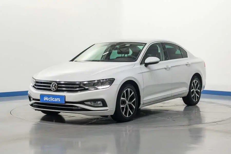 Photo 1 : Volkswagen Passat 2020 Diesel