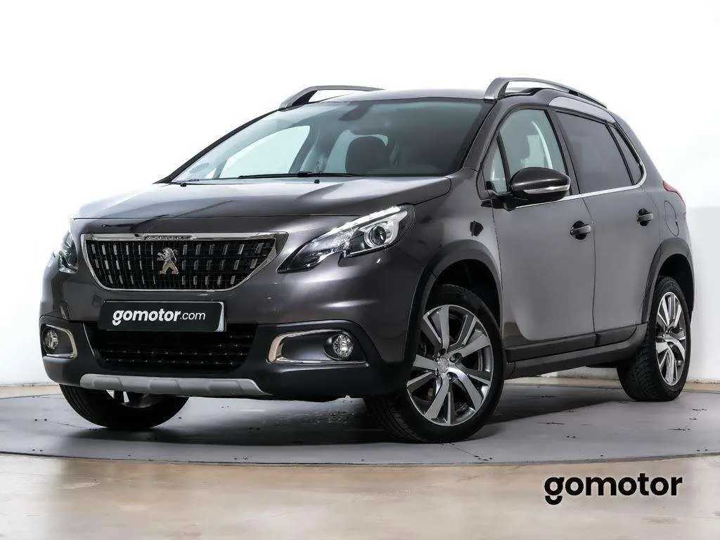 Photo 1 : Peugeot 2008 2019 Petrol