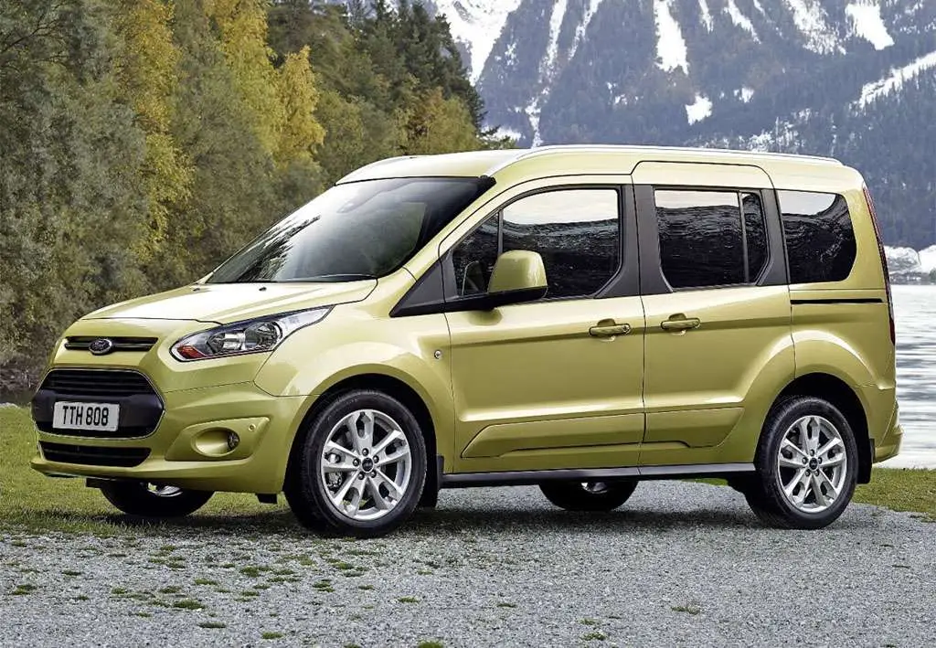 Photo 1 : Ford Tourneo 2024 Hybride