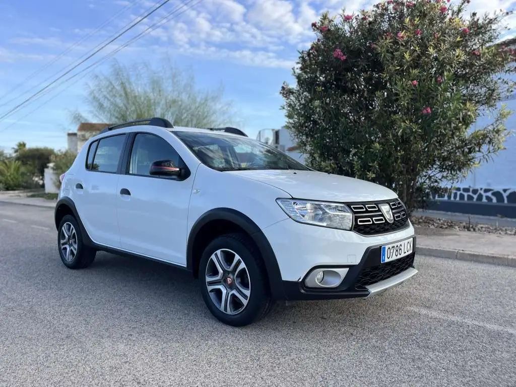 Photo 1 : Dacia Sandero 2019 Essence