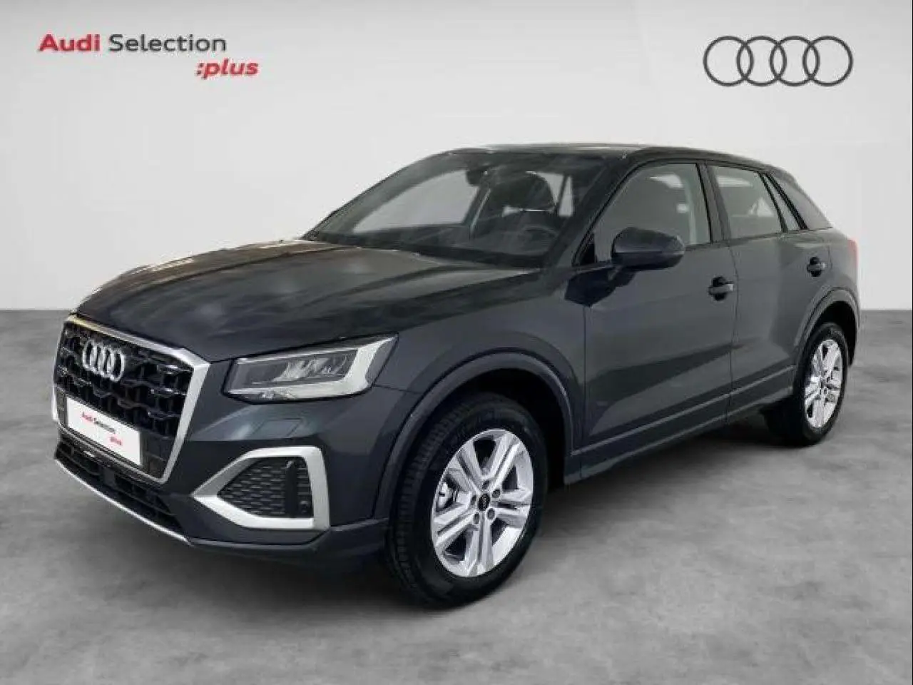 Photo 1 : Audi Q2 2024 Petrol