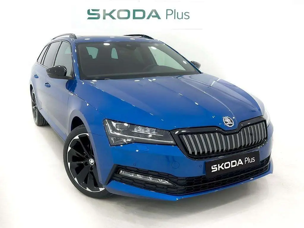 Photo 1 : Skoda Superb 2023 Hybride