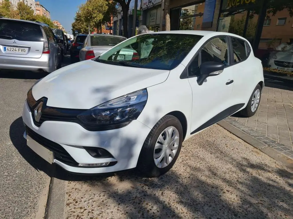 Photo 1 : Renault Clio 2019 GPL