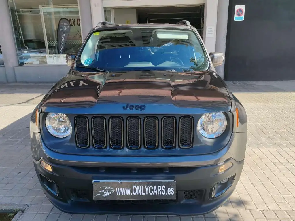 Photo 1 : Jeep Renegade 2016 Diesel