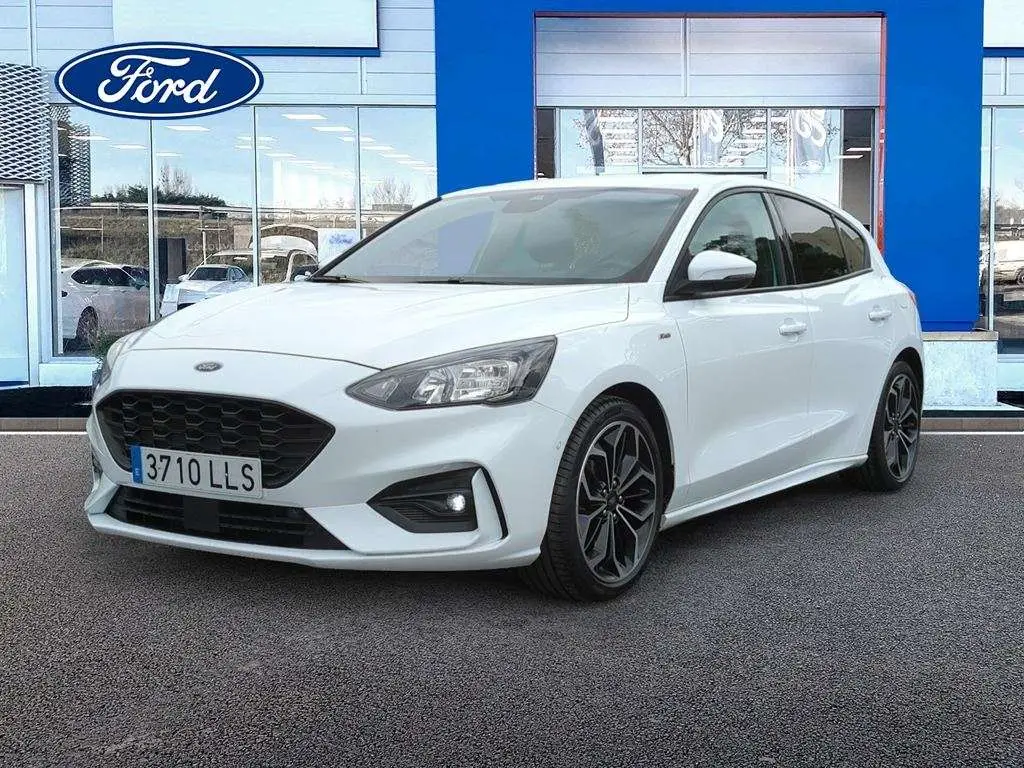 Photo 1 : Ford Focus 2020 Essence