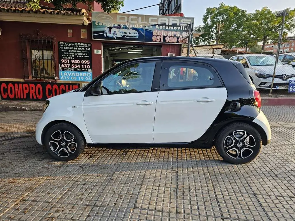 Photo 1 : Smart Forfour 2019 Electric