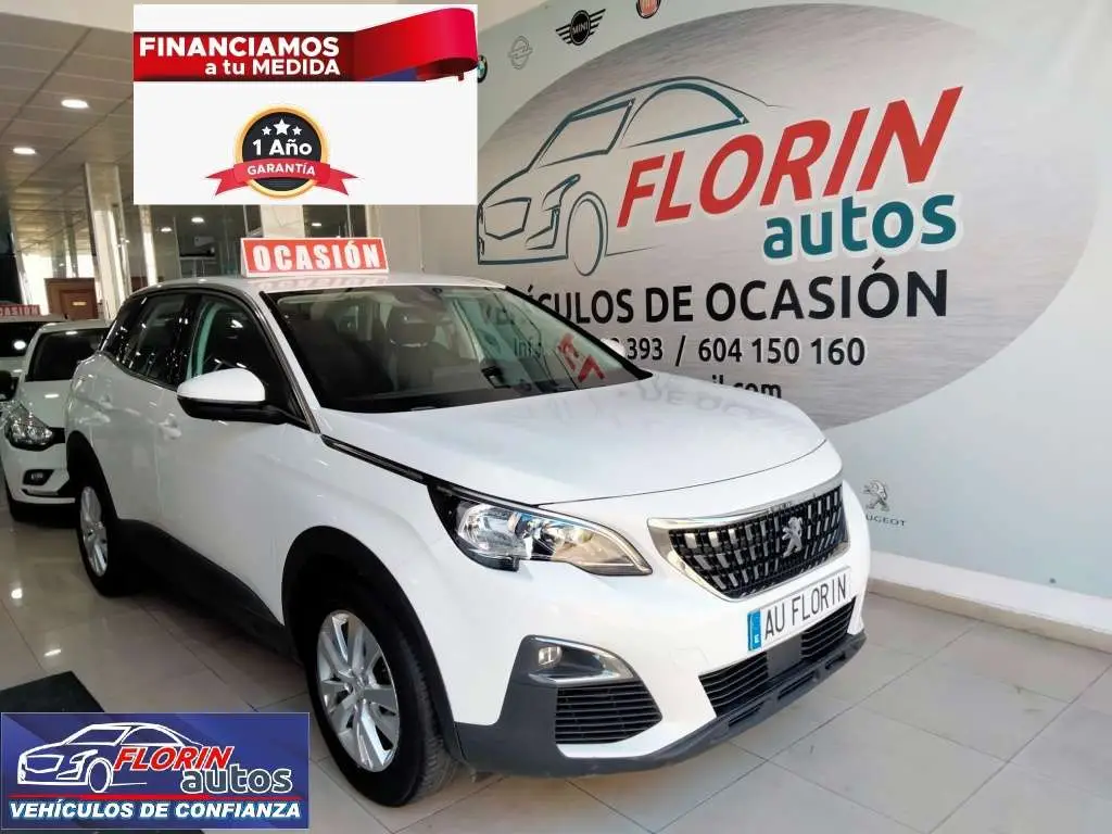 Photo 1 : Peugeot 3008 2020 Diesel