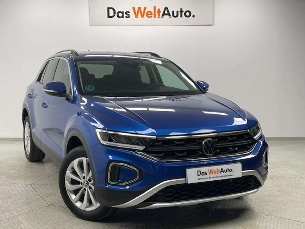 Photo 1 : Volkswagen T-roc 2023 Petrol