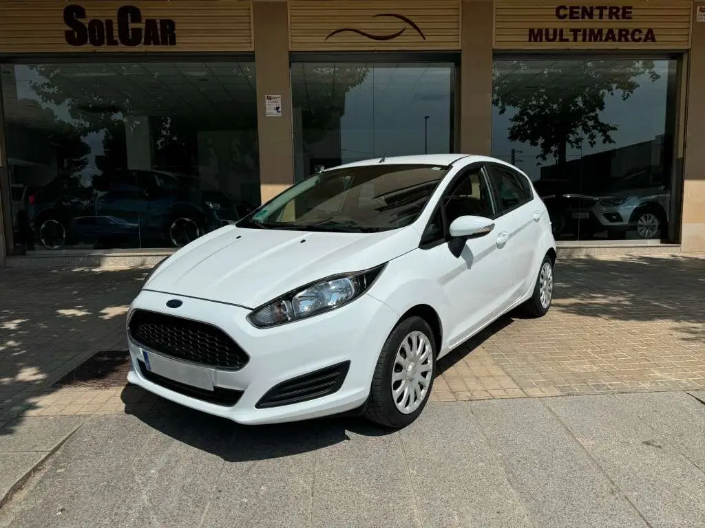 Photo 1 : Ford Fiesta 2017 Diesel