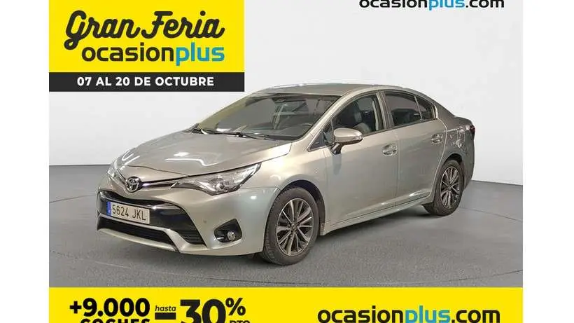 Photo 1 : Toyota Avensis 2015 Essence