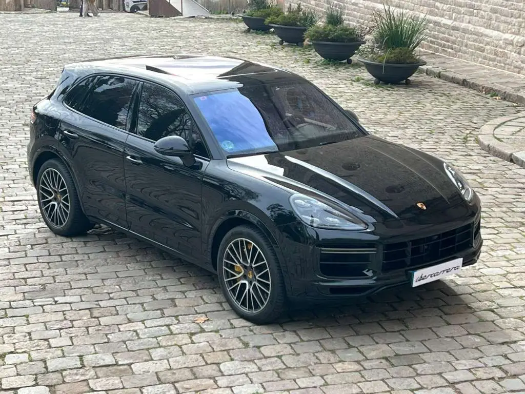 Photo 1 : Porsche Cayenne 2018 Petrol