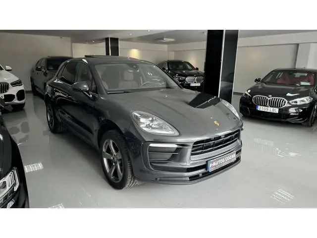 Photo 1 : Porsche Macan 2023 Petrol