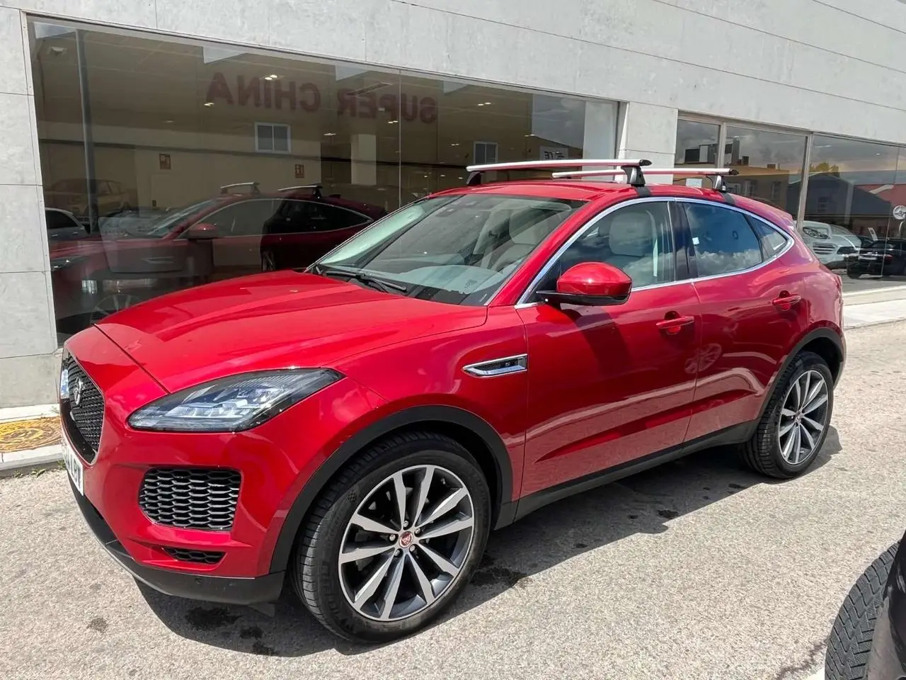 Photo 1 : Jaguar E-pace 2019 Diesel