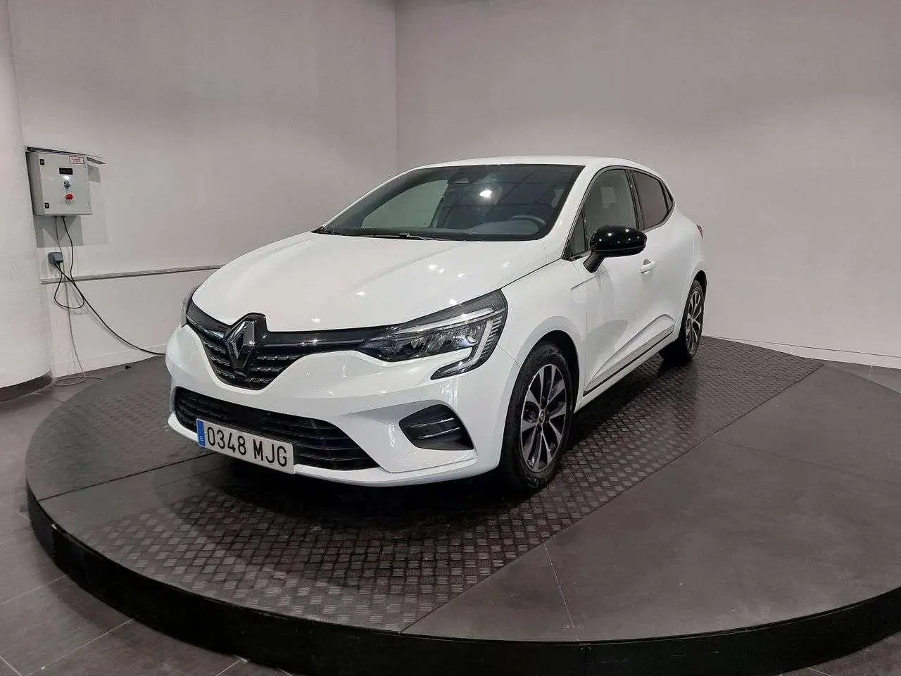 Photo 1 : Renault Clio 2023 Diesel