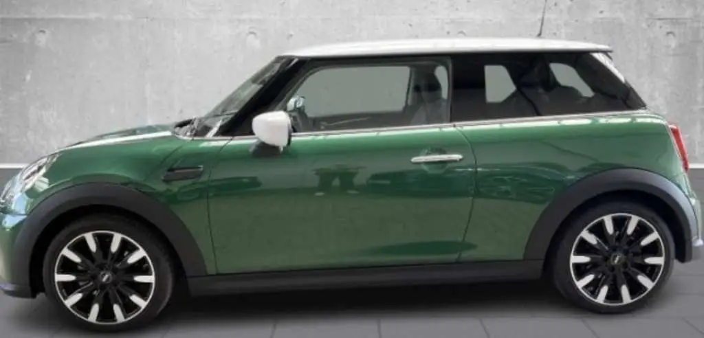 Photo 1 : Mini Cooper 2023 Petrol