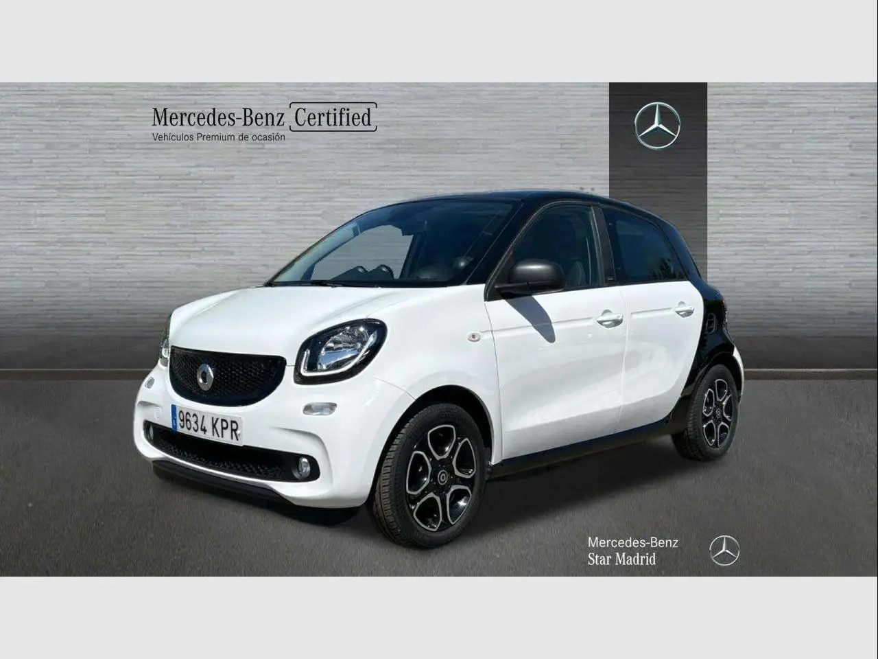 Photo 1 : Smart Forfour 2018 Électrique