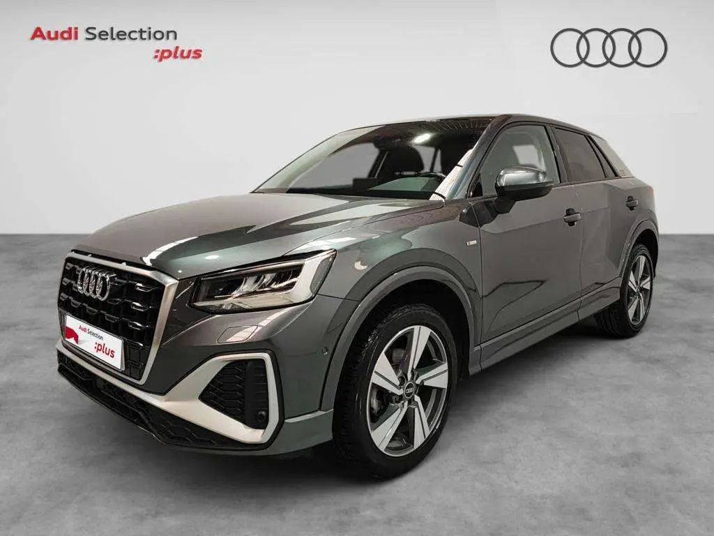 Photo 1 : Audi Q2 2021 Essence