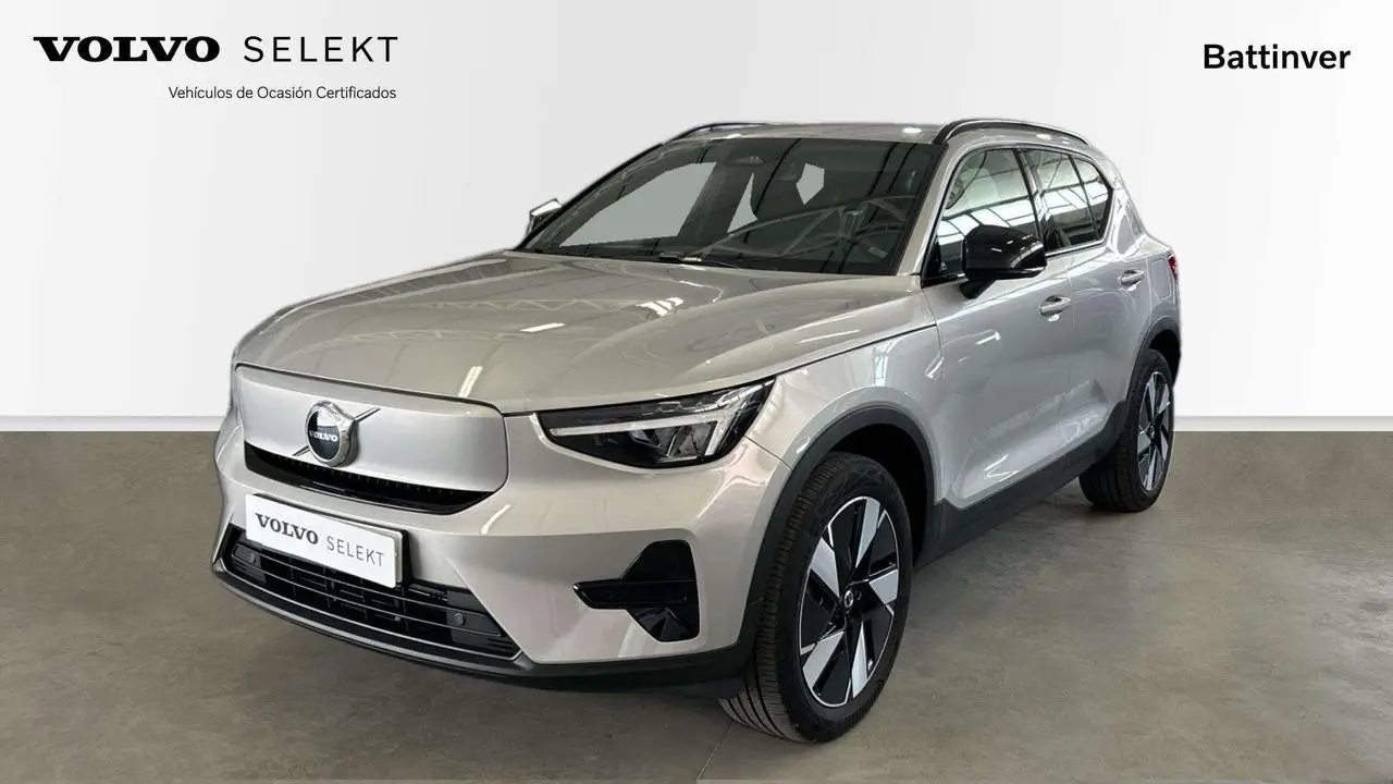 Photo 1 : Volvo Xc40 2023 Electric