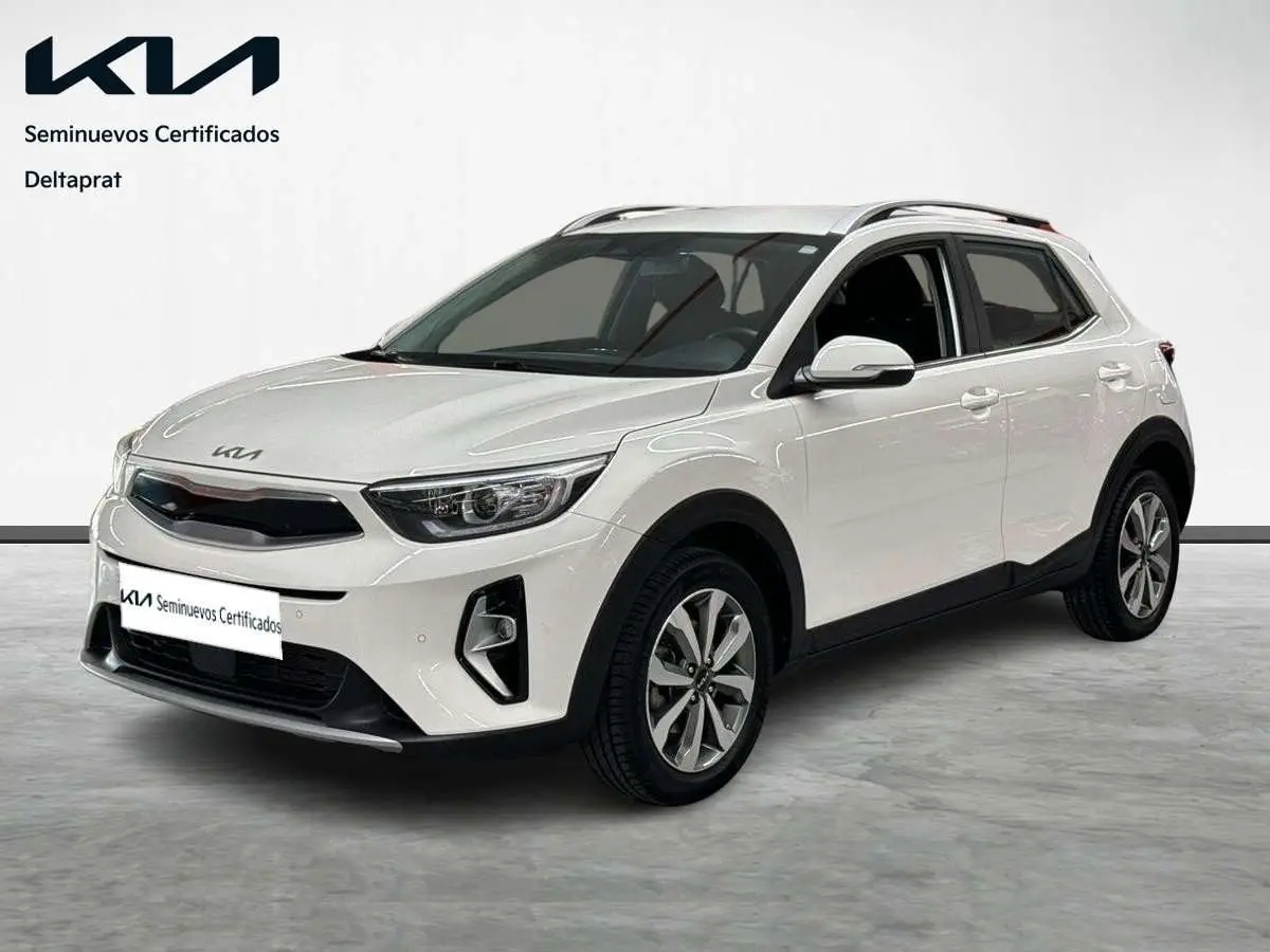 Photo 1 : Kia Stonic 2023 Essence