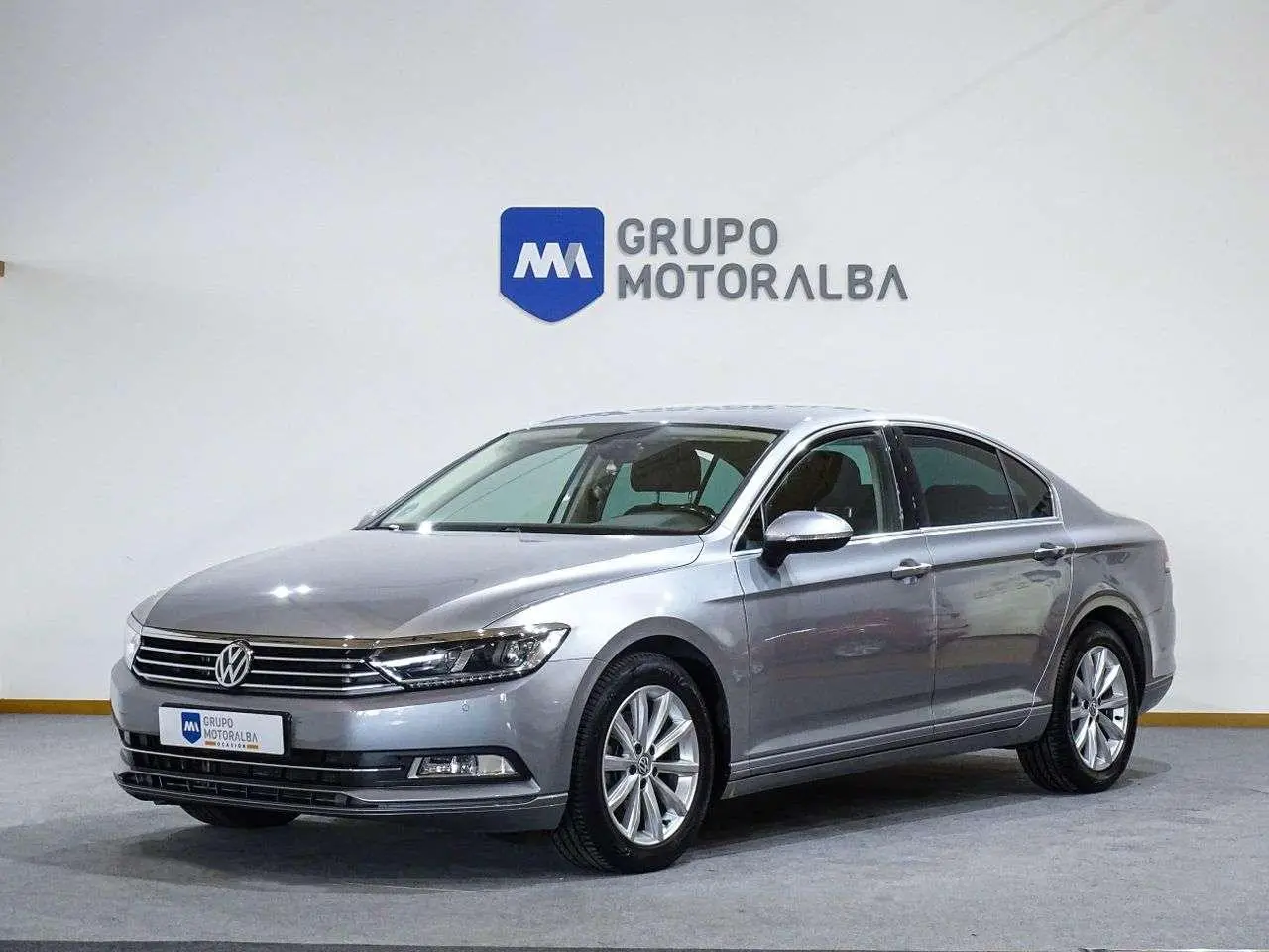 Photo 1 : Volkswagen Passat 2019 Diesel