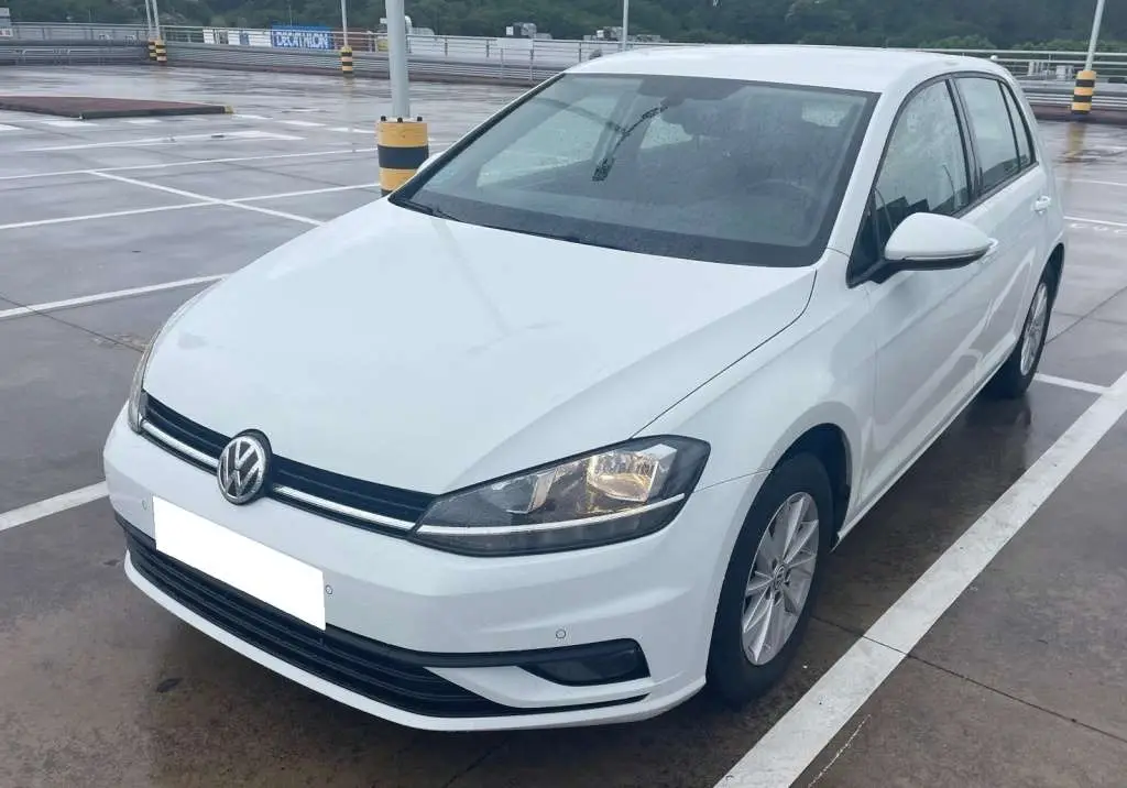 Photo 1 : Volkswagen Golf 2019 Diesel