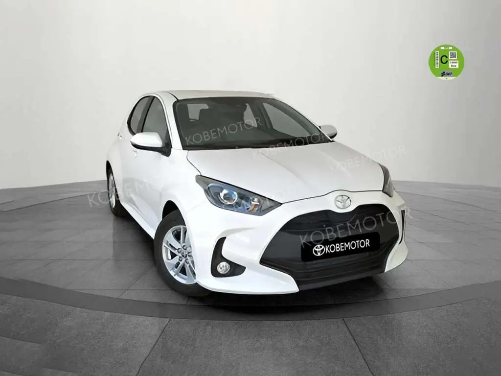 Photo 1 : Toyota Yaris 2024 Essence