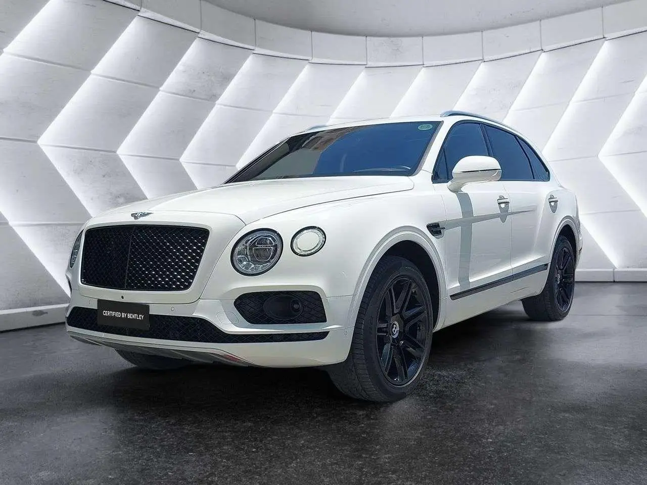 Photo 1 : Bentley Bentayga 2019 Petrol