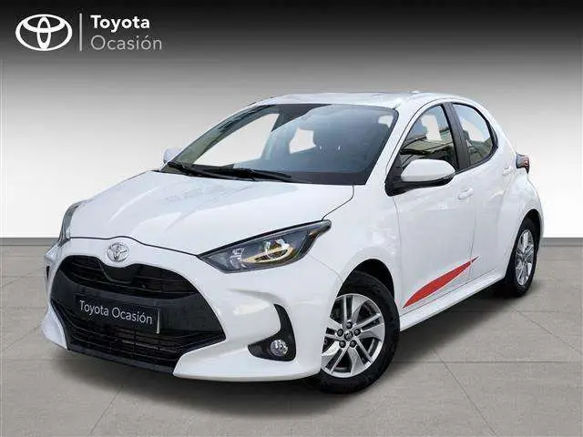 Photo 1 : Toyota Yaris 2024 Essence