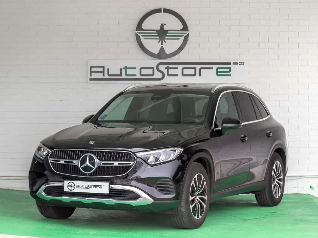 Photo 1 : Mercedes-benz Classe Glc 2023 Petrol