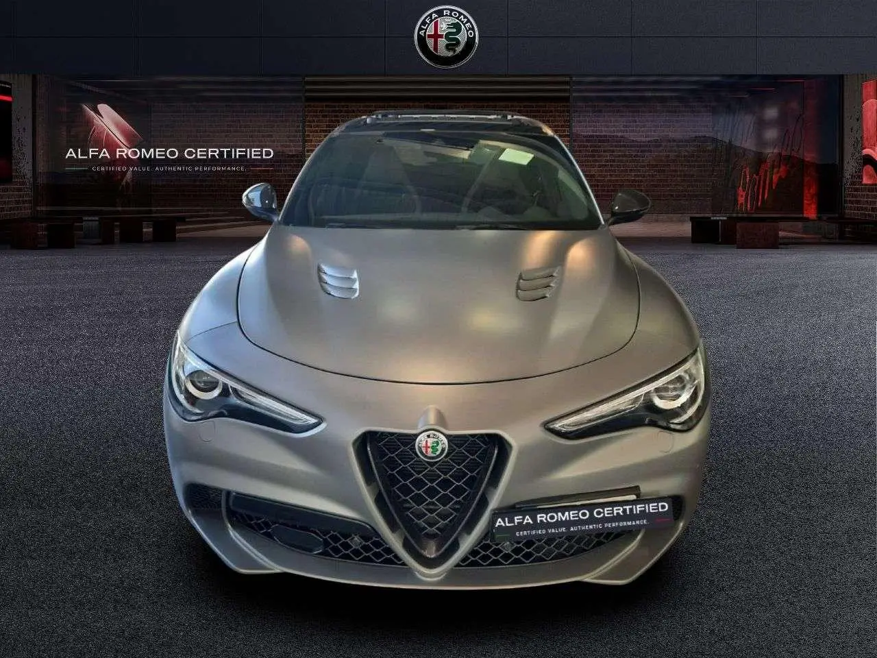 Photo 1 : Alfa Romeo Stelvio 2020 Petrol