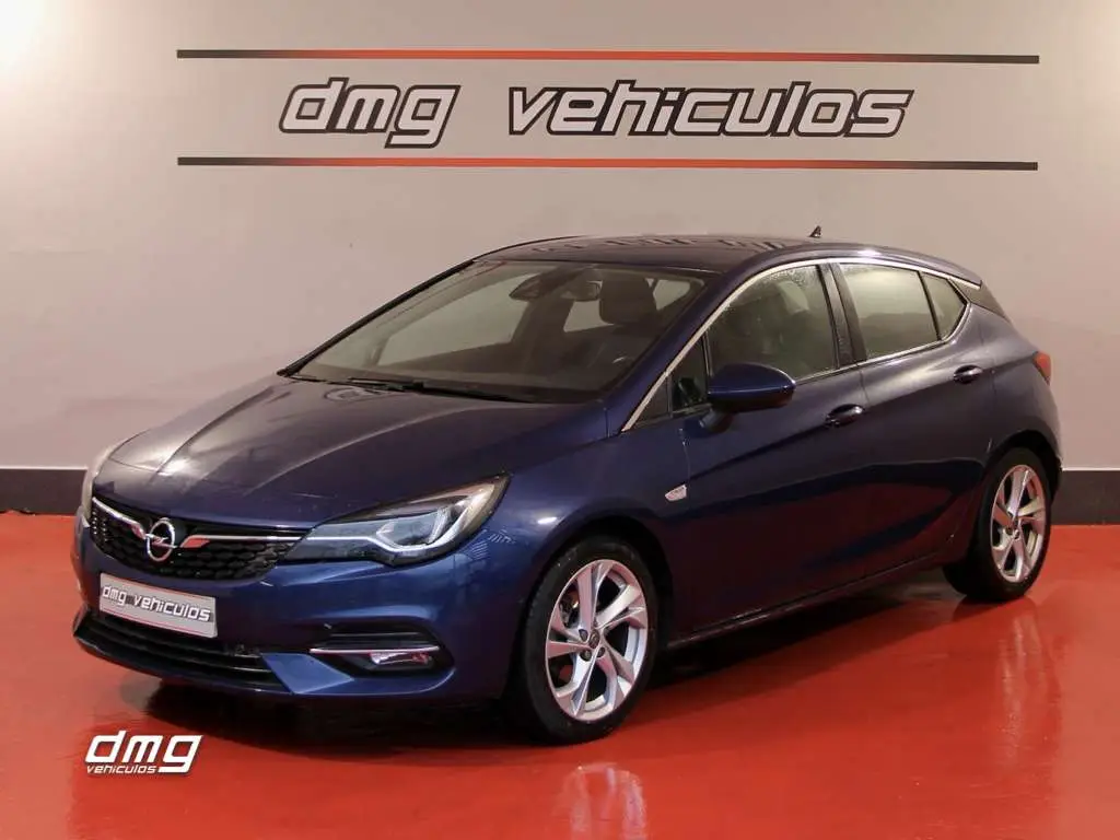 Photo 1 : Opel Astra 2020 Petrol