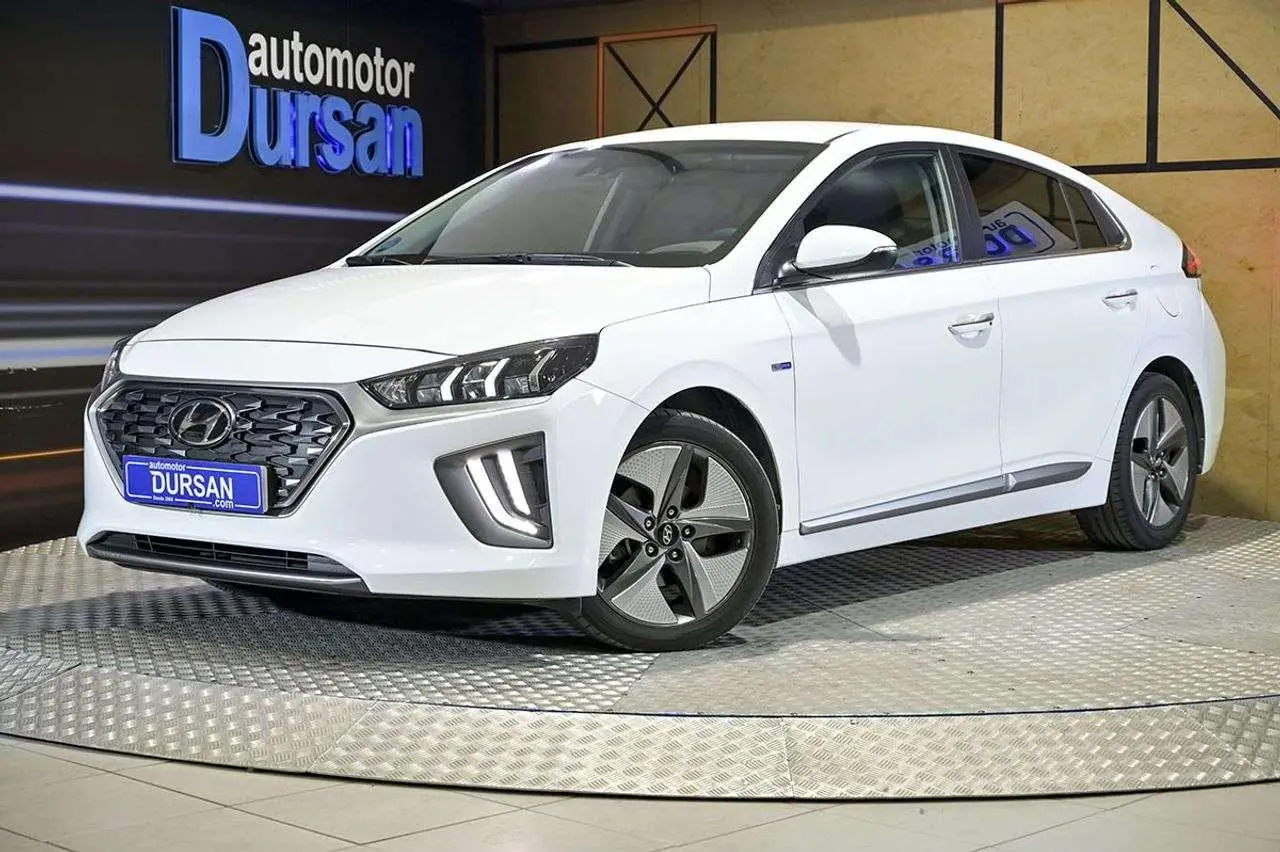 Photo 1 : Hyundai Ioniq 2020 Hybrid