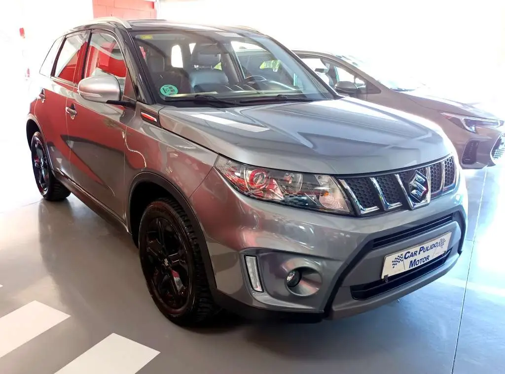 Photo 1 : Suzuki Vitara 2016 Essence