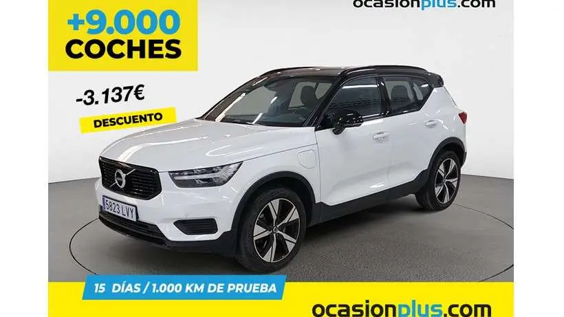 Photo 1 : Volvo Xc40 2022 Hybride