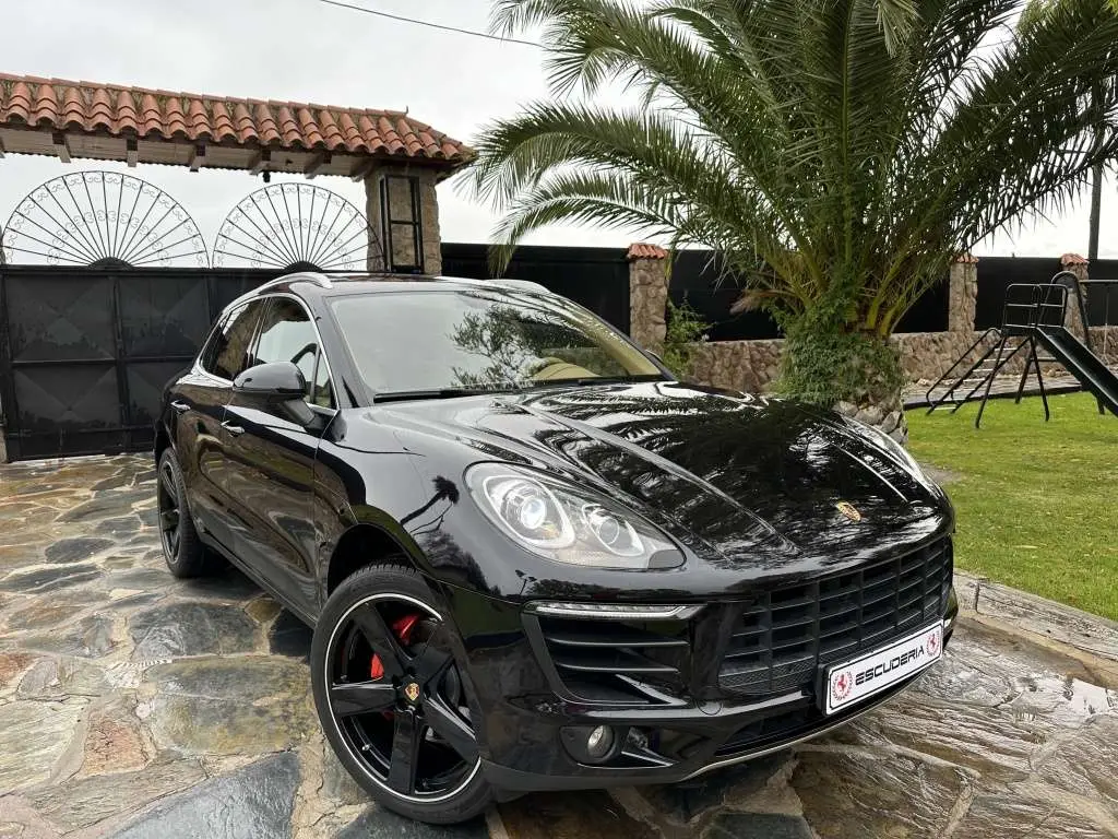 Photo 1 : Porsche Macan 2015 Diesel