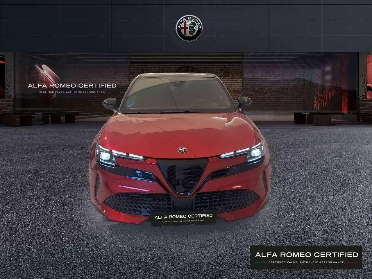 Photo 1 : Alfa Romeo Junior 2024 Electric