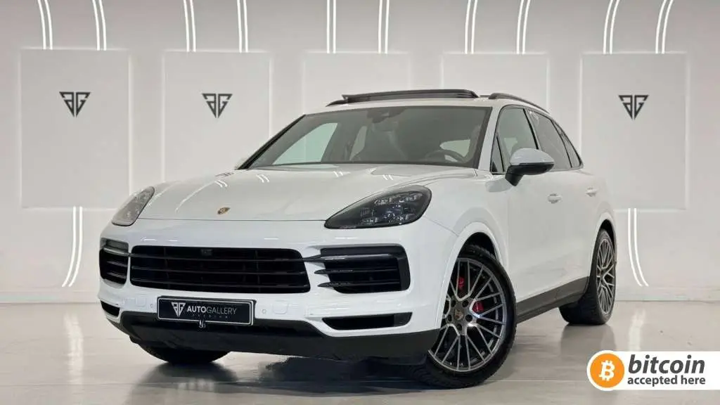 Photo 1 : Porsche Cayenne 2018 Essence