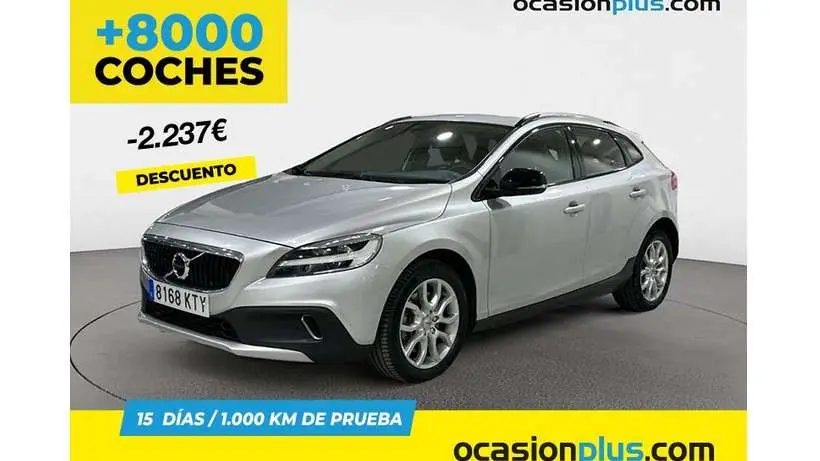 Photo 1 : Volvo V40 2019 Essence