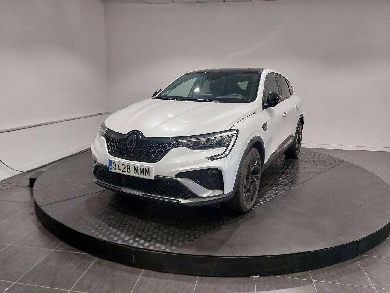 Photo 1 : Renault Arkana 2023 Hybrid