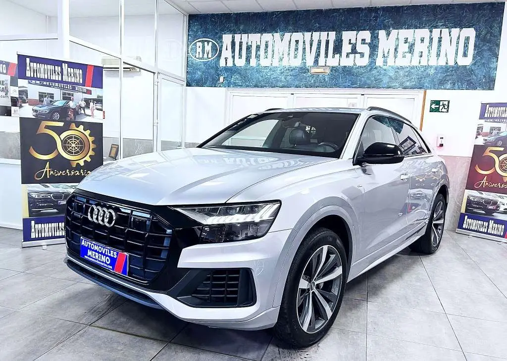 Photo 1 : Audi Q8 2020 Diesel