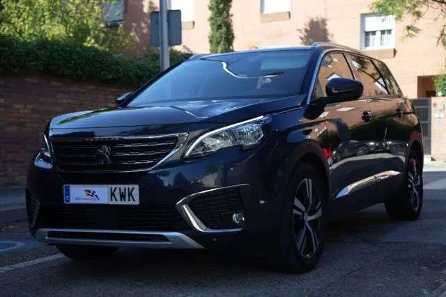 Photo 1 : Peugeot 5008 2019 Diesel