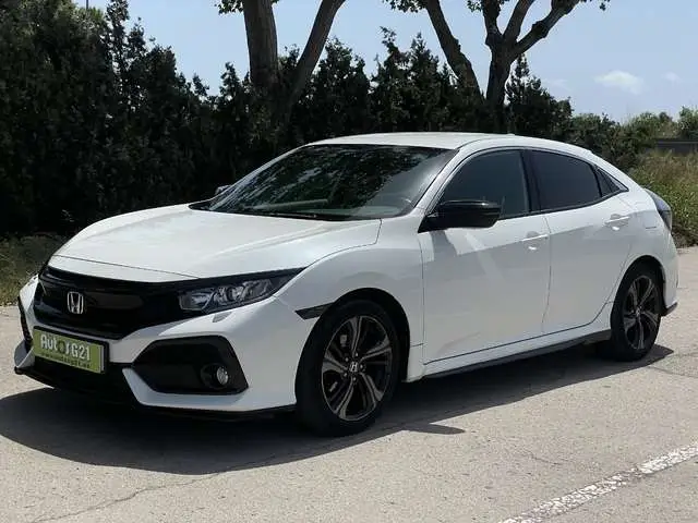 Photo 1 : Honda Civic 2017 Essence