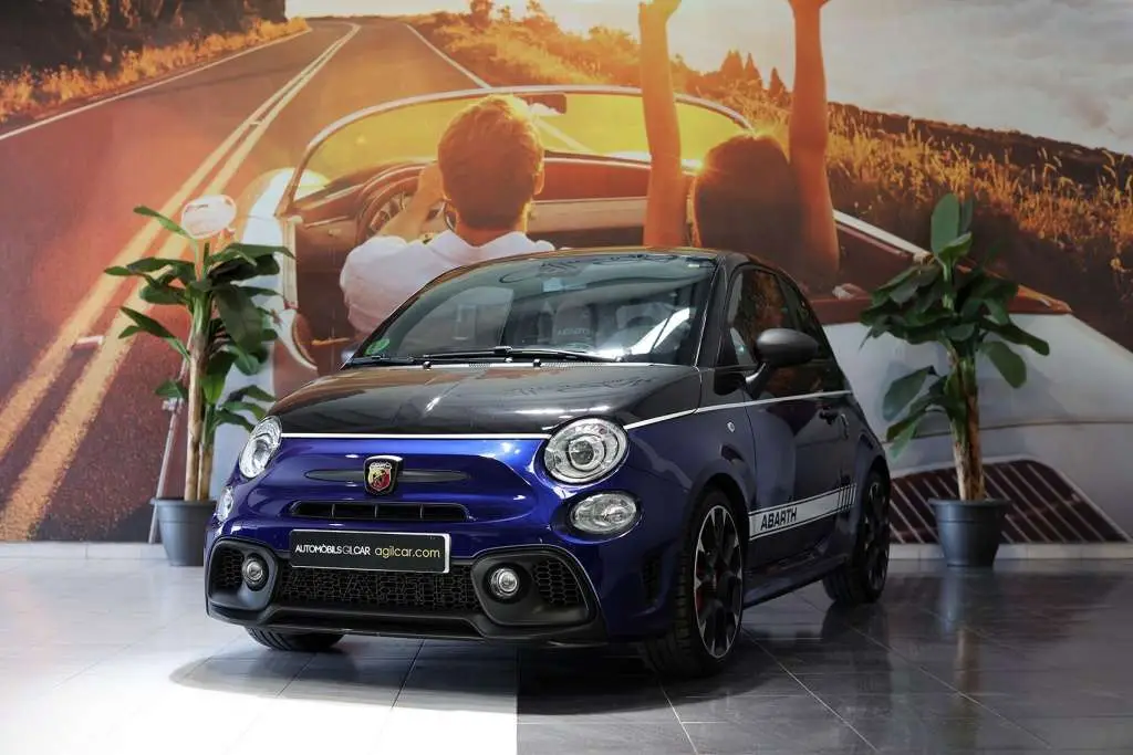 Photo 1 : Abarth 595 2021 Essence