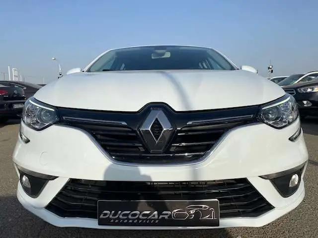 Photo 1 : Renault Megane 2018 Diesel