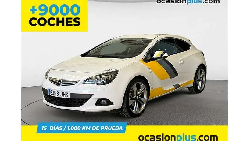 Photo 1 : Opel Astra 2015 Essence