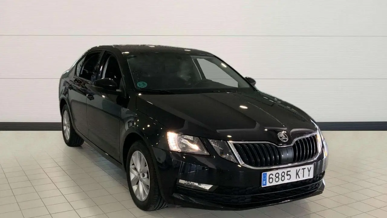 Photo 1 : Skoda Octavia 2019 Essence