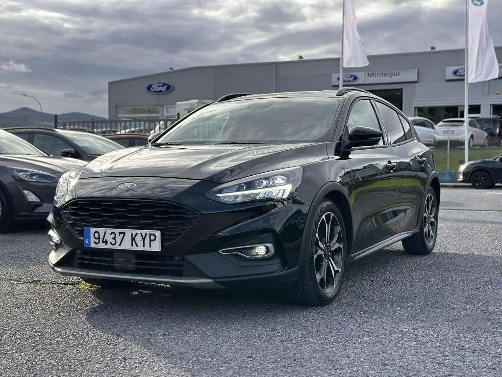 Photo 1 : Ford Focus 2019 Petrol